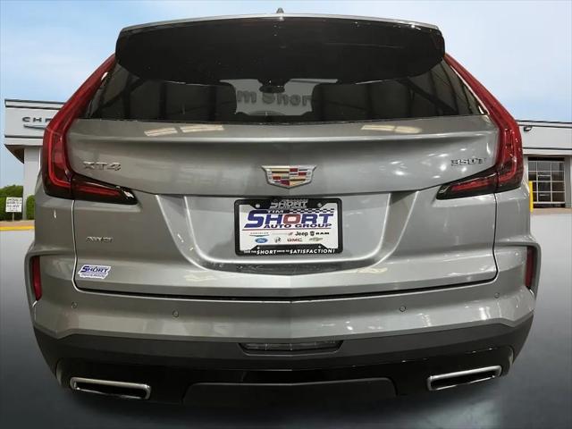 2024 Cadillac XT4 AWD Premium Luxury