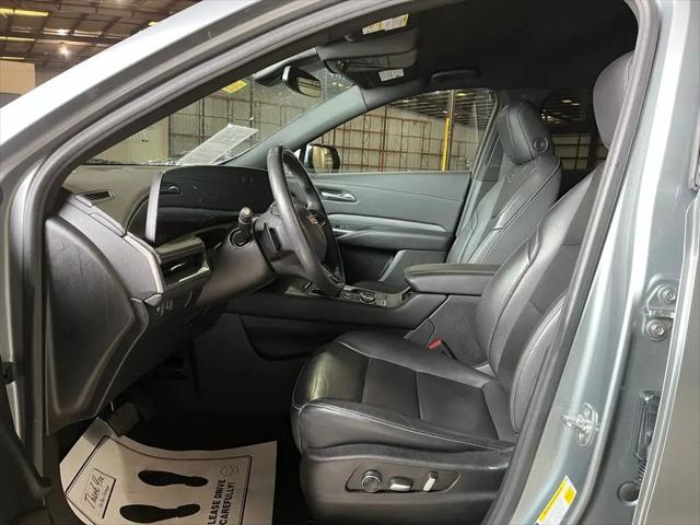 2024 Cadillac XT4 AWD Premium Luxury