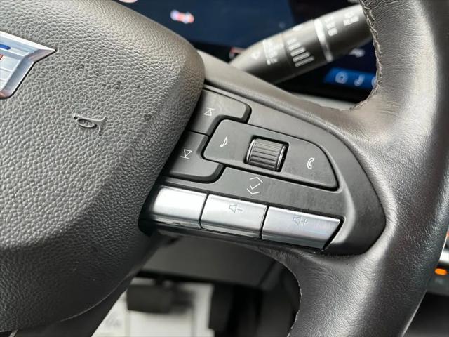 2024 Cadillac XT4 AWD Premium Luxury