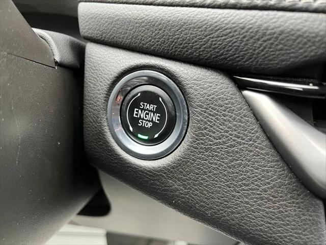 2024 Cadillac XT4 AWD Premium Luxury