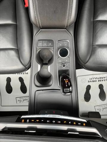 2024 Cadillac XT4 AWD Premium Luxury
