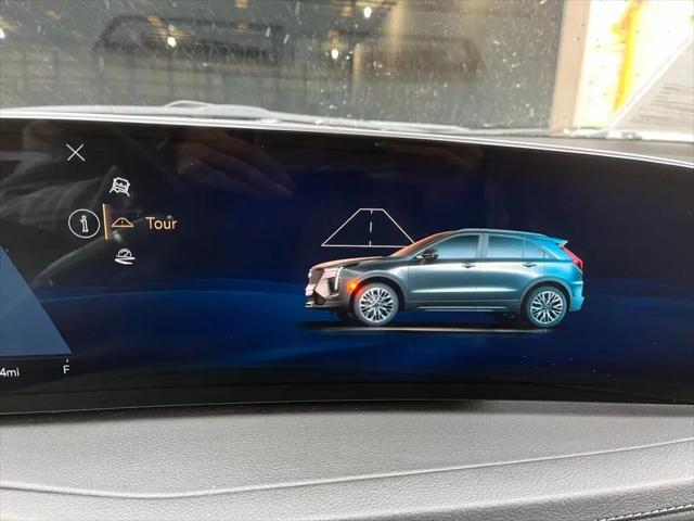 2024 Cadillac XT4 AWD Premium Luxury
