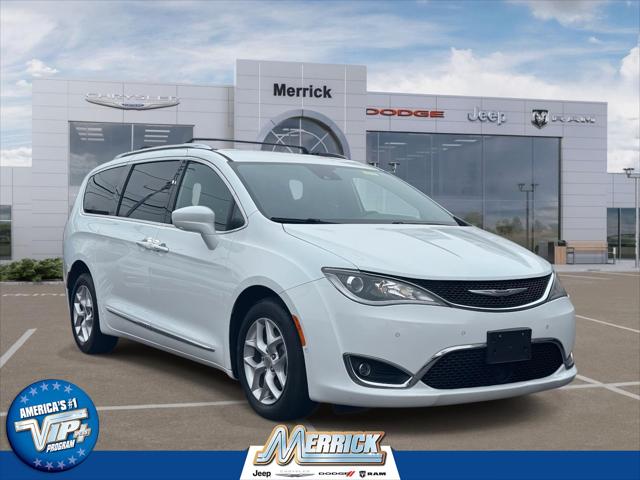 2020 Chrysler Pacifica 35th Anniversary Touring L for sale in Wantagh, NY