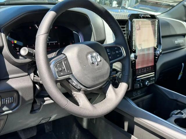 2026 Ram 1500 Big Horn Crew Cab 4x4 6'4" Box