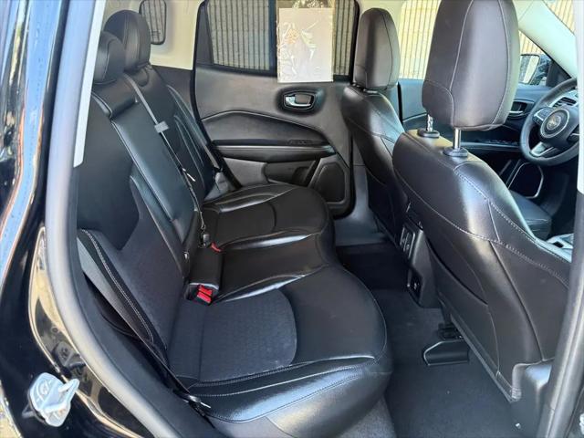 2021 Jeep Compass Latitude FWD