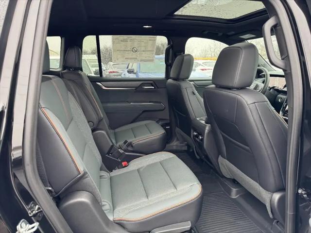 2026 GMC Acadia AT4 AWD