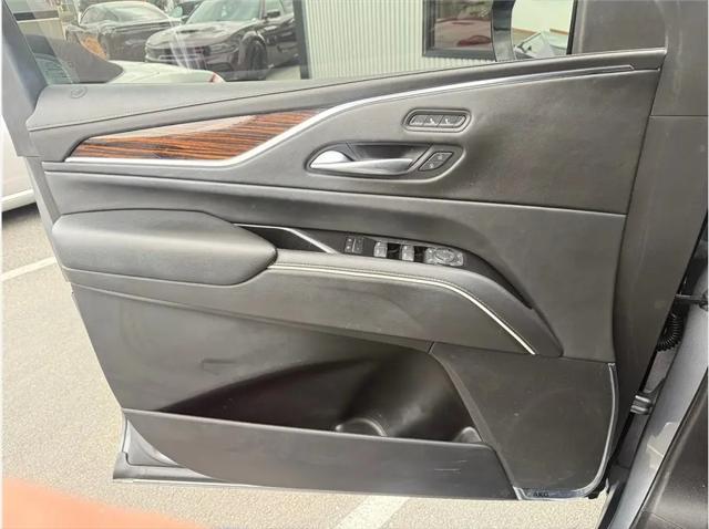 2021 Cadillac Escalade 4WD Luxury