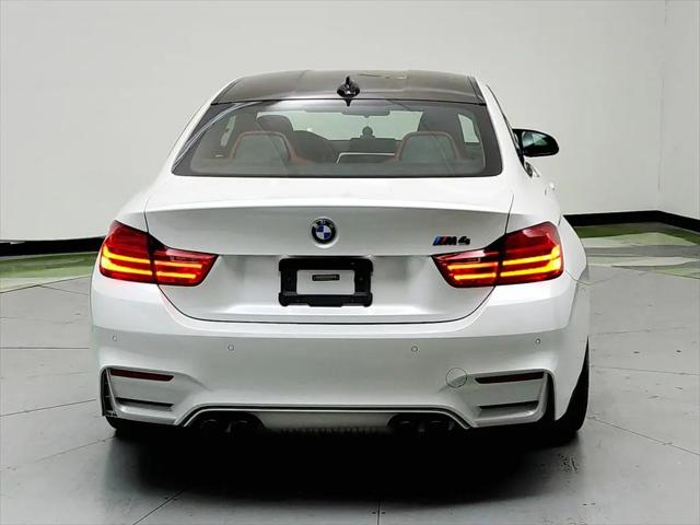 2015 BMW M4 Standard