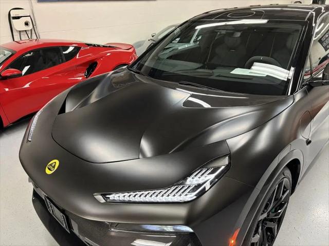 2025 Lotus Eletre Carbon