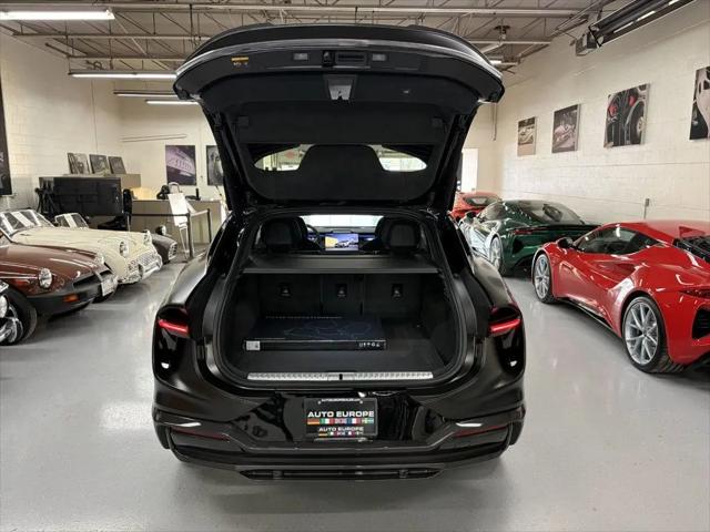 2025 Lotus Eletre Carbon