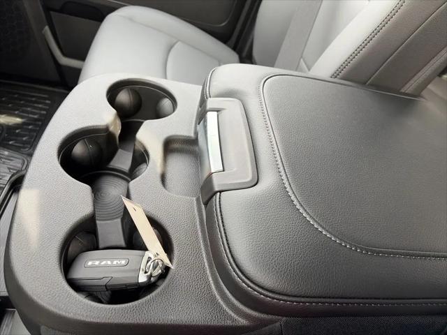2026 Ram 3500 Tradesman/Big Horn