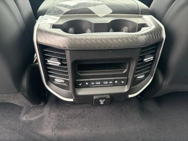 2026 Ram 1500 Tungsten Crew Cab 4x4 5'7" Box