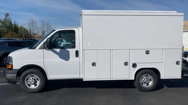 2026 Chevrolet Express Cutaway Work Van