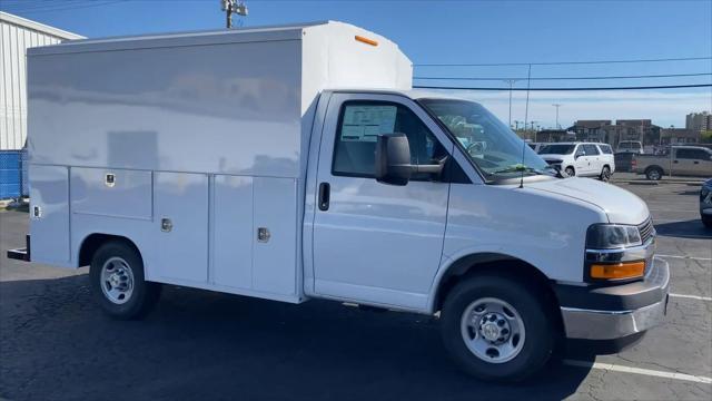 2026 Chevrolet Express Cutaway Work Van