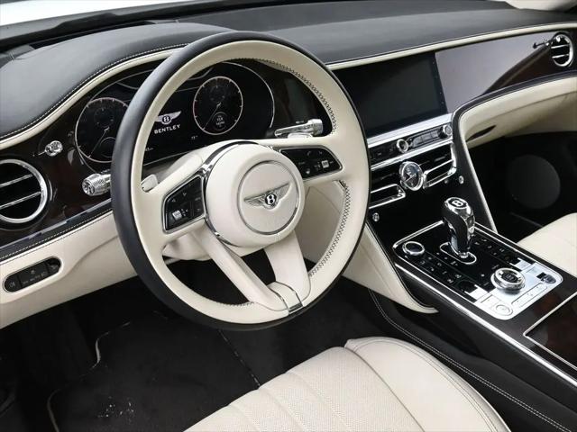 2023 Bentley Flying Spur V8