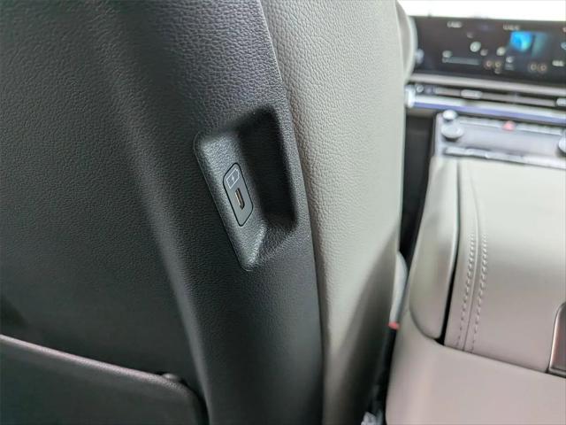 2026 Hyundai Santa Fe Hybrid Limited 7 Passenger