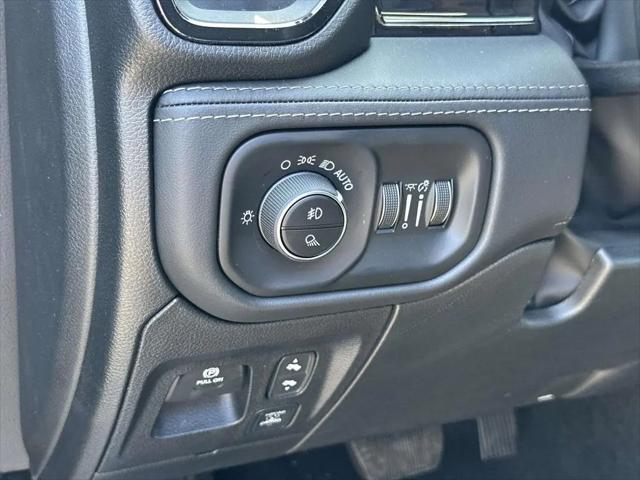 2026 Ram 1500 Limited Crew Cab 4x4 5'7" Box