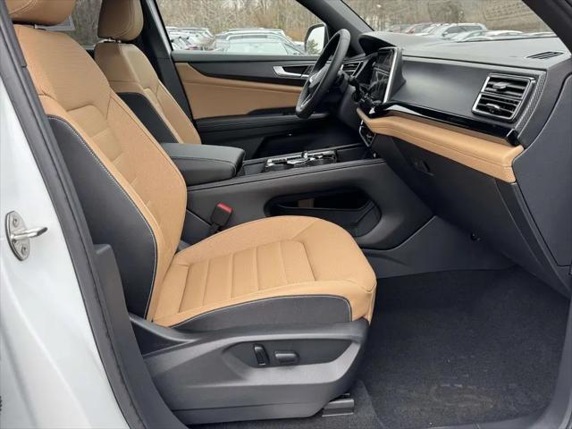 2026 Volkswagen Atlas Cross Sport SEL R-Line Black