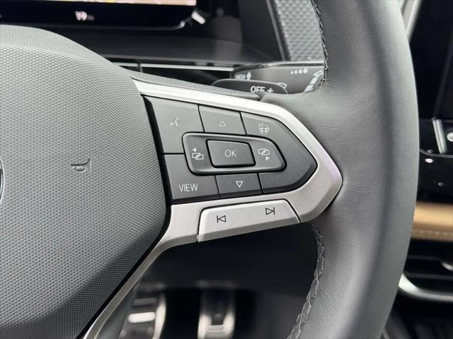 2026 Volkswagen Atlas Cross Sport SEL R-Line Black