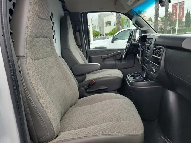 2021 Chevrolet Express Cargo Van RWD 2500 Regular Wheelbase WT