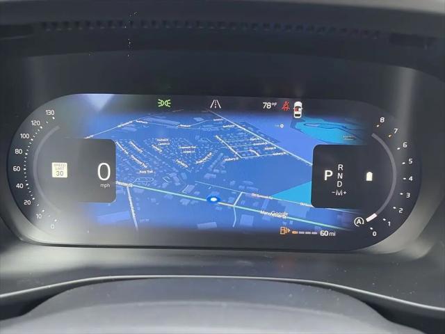 2026 Volvo XC40 Core, B5 AWD Gas (mild hybrid), Dark