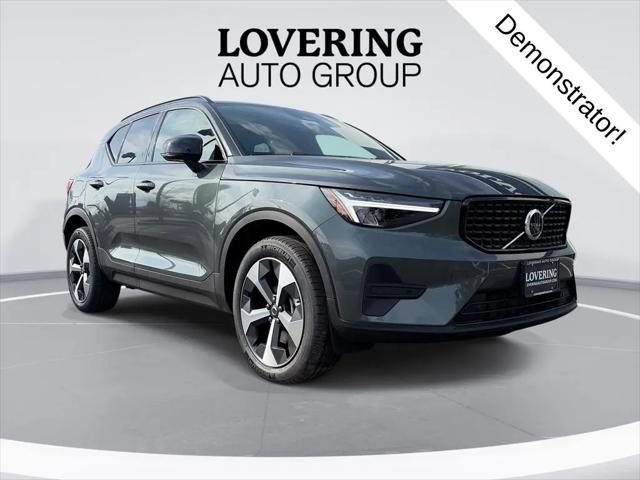 2026 Volvo XC40 Core, B5 AWD Gas mild hybrid, Dark for sale in Concord, NH