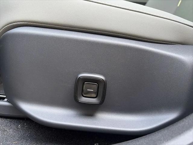 2026 Volvo EX30 Plus Twin Motor Performance, Fully electric