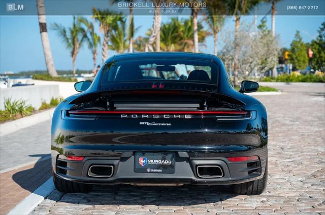 2022 Porsche 911 Carrera