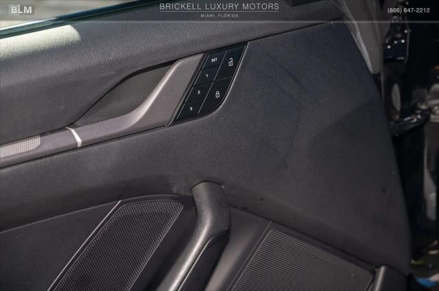 2022 Porsche 911 Carrera