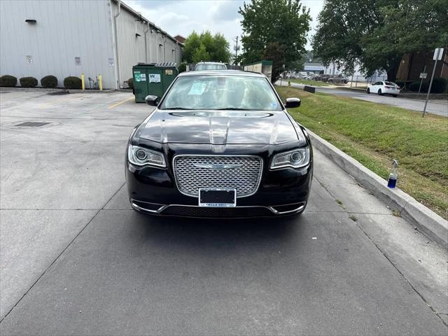 2017 Chrysler 300 Limited