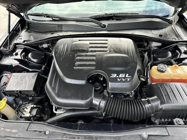 2017 Chrysler 300 Limited
