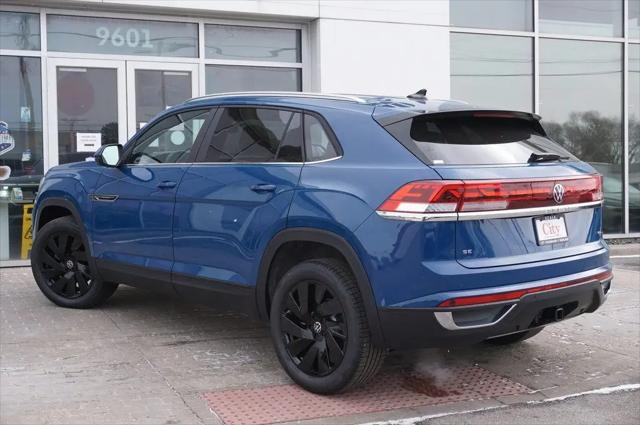 2026 Volkswagen Atlas Cross Sport SE with Technology