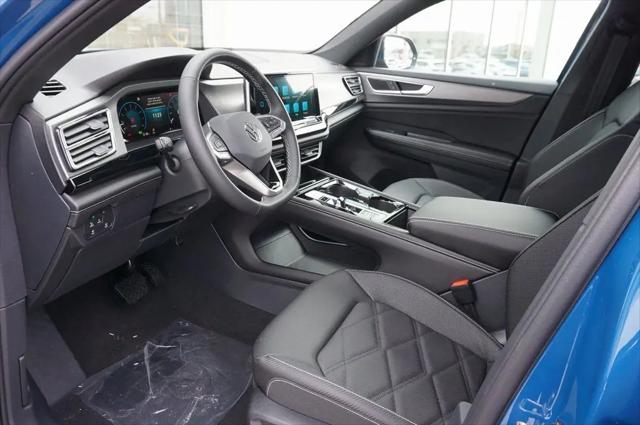 2026 Volkswagen Atlas Cross Sport SE with Technology