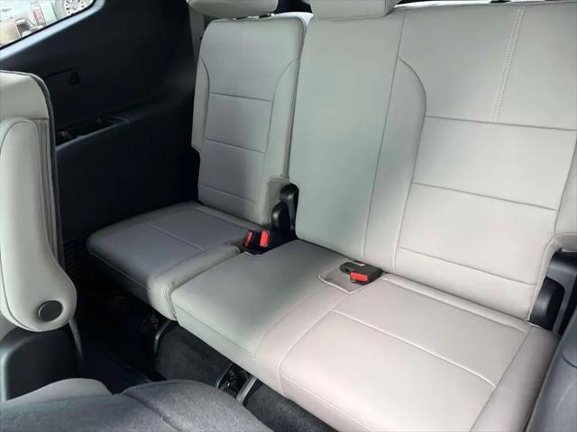 2026 GMC Acadia Elevation AWD