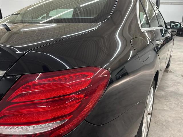 2018 Mercedes-Benz E-CLASS E 300 E 300