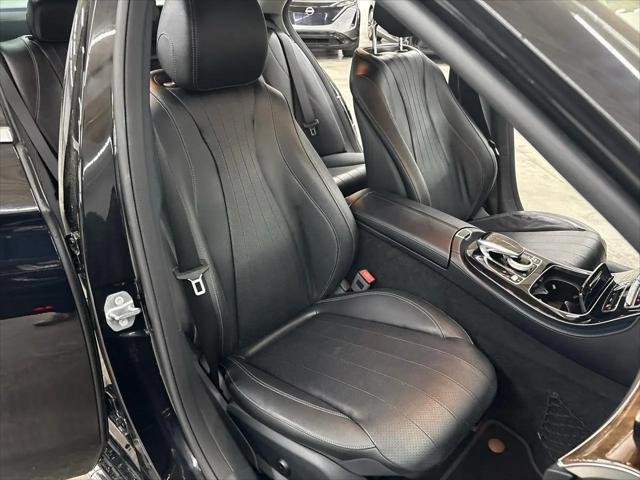 2018 Mercedes-Benz E-CLASS E 300 E 300