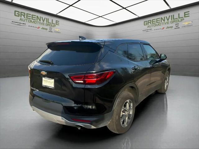 2025 Chevrolet Blazer AWD 2LT
