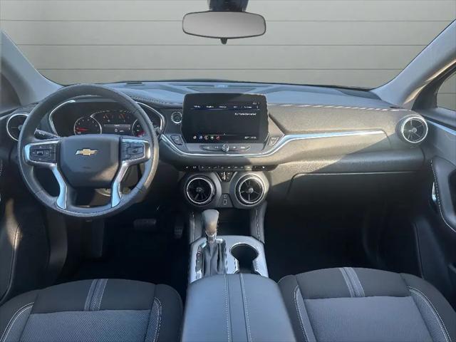 2025 Chevrolet Blazer AWD 2LT
