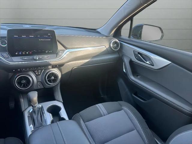2025 Chevrolet Blazer AWD 2LT