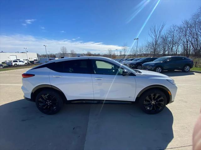 2026 Buick NV Sport Touring FWD