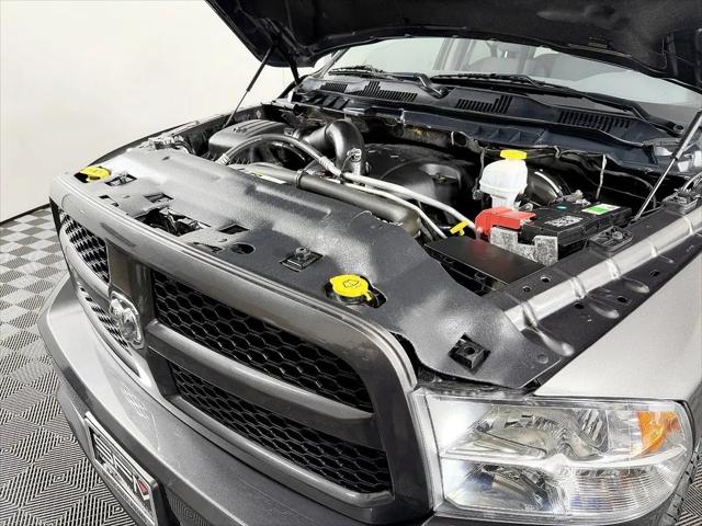 2019 Ram 1500 Classic Express Crew Cab 4x4 5'7" Box