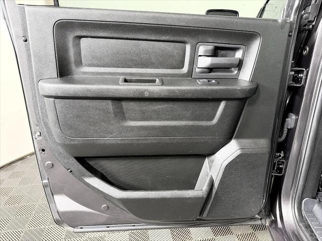 2019 Ram 1500 Classic Express Crew Cab 4x4 5'7" Box