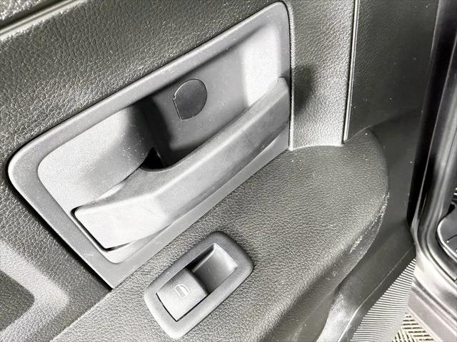 2019 Ram 1500 Classic Express Crew Cab 4x4 5'7" Box