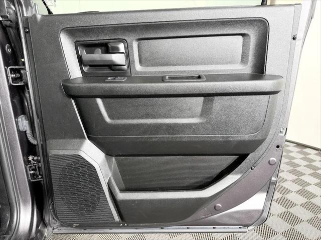 2019 Ram 1500 Classic Express Crew Cab 4x4 5'7" Box