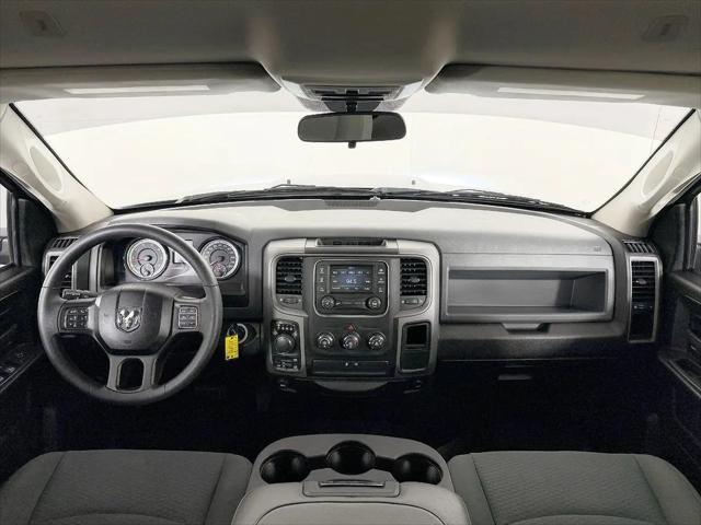 2019 Ram 1500 Classic Express Crew Cab 4x4 5'7" Box