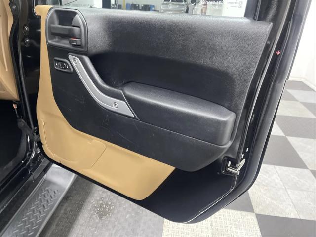 2013 Jeep Wrangler Sahara