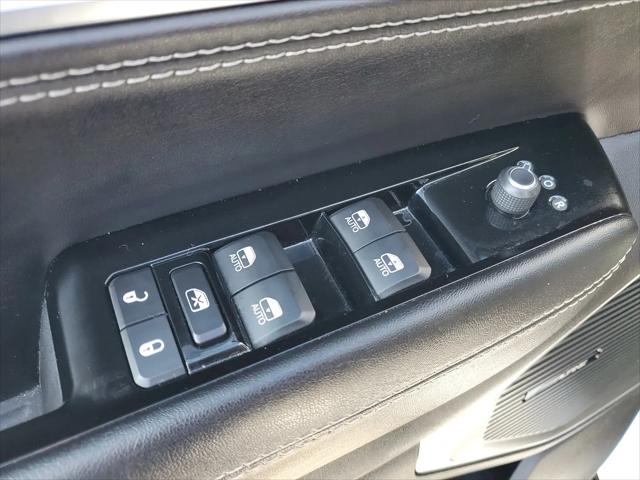 2023 Jeep Wagoneer Series II Carbide 4x4