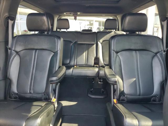 2023 Jeep Wagoneer Series II Carbide 4x4