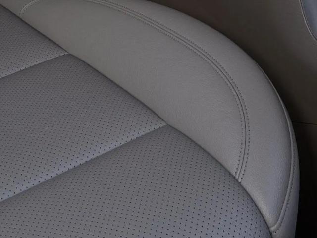 2026 GMC Sierra 1500 Crew Cab, Short Bed, SLT, RWD