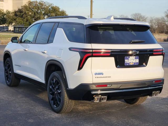 2026 Chevrolet Traverse FWD LT